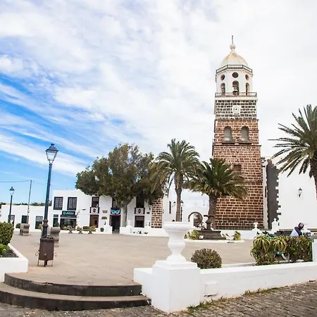 Guanapay En El Centro De Teguise