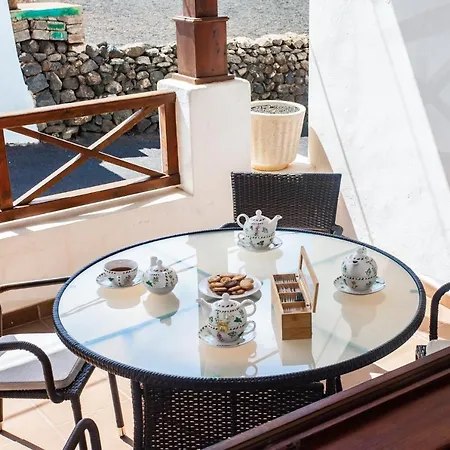 Guanapay En El Centro De Teguise (Lanzarote)